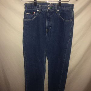 tommy hilfinger jeans size 3 , 28 inseam
